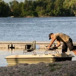 Bass Raider 10E Fishing Boat 19 Bass Raider 10E Fishing Boat -Pelican Sport BBA10P205 00 LS6